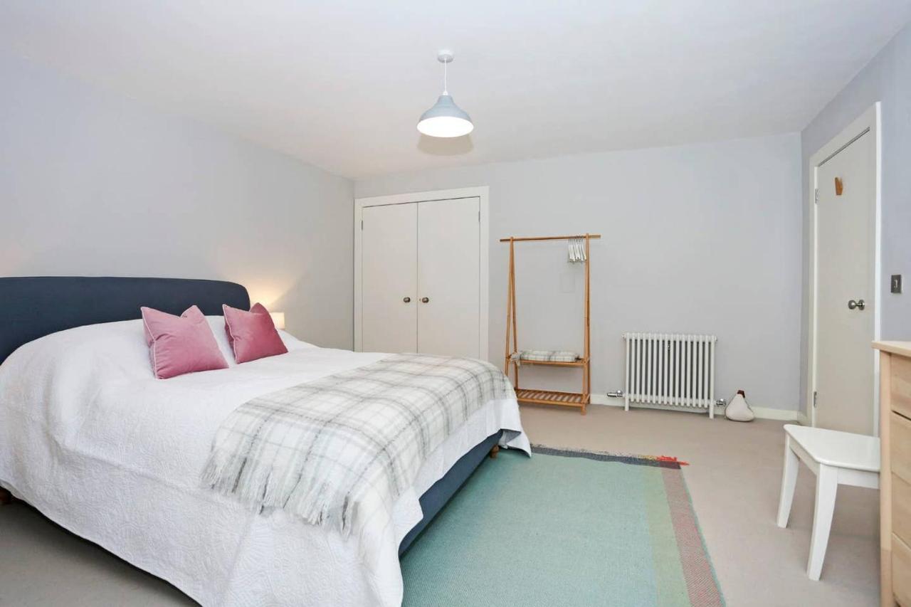 Joivy Vibrant Home Near Calton Hill EDI Exterior foto